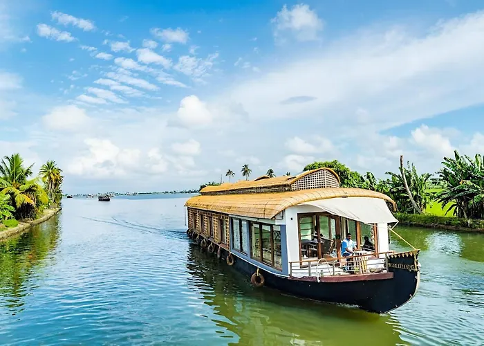 Alleppey Haven 6Br Whole House By Backwater Alappuzha